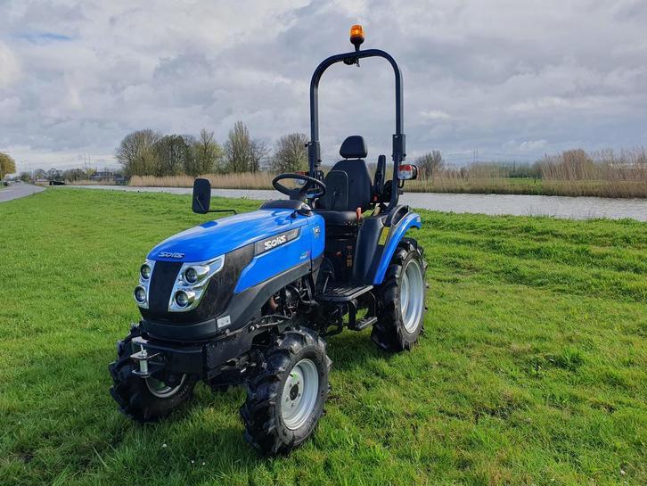 Solis 26 HST Hydrostaat 26PK Cruise control, Zakelijke goederen, Agrarisch | Tractoren, Gebruikt, Overige merken, tot 2500, tot 80 Pk