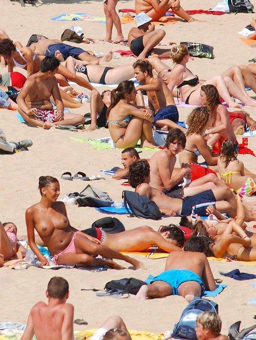 Darius Koehli - BCN Fashion Beach, Antiek en Kunst, Kunst | Designobjecten