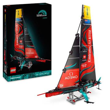 LEGO Technic - Emirates Team New Zealand AC75 Yacht 42174 beschikbaar voor biedingen