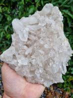 Rotskristal Big crystal cluster - Hoogte: 210 mm - Breedte:
