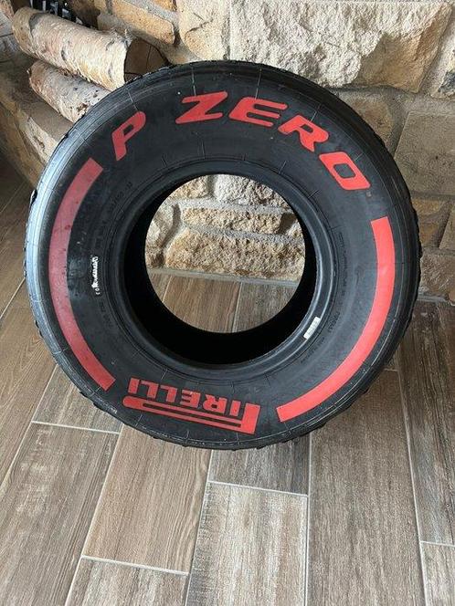 Band - Pirelli - Tyre (competition) 2016, Verzamelen, Automerken, Motoren en Formule 1