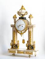 Portico klok Louis XVI - Verguld brons - 1790