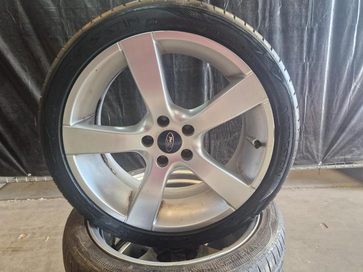 Ford/Volvo 18 inch wielen, Auto-onderdelen, Banden en Velgen, 18 inch, Zomerbanden, 225 mm, Personenwagen, Gebruikt, Banden en Velgen