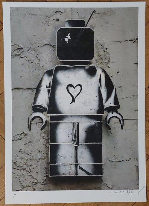 Emma Wildfang - Lego man - LOVE - Icons as Still Life -, Kinderen en Baby's, Speelgoed | Duplo en Lego