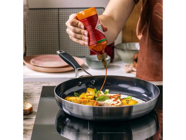 BK Intelligence - Koekenpan 24 cm - Chroomnikkelstaal -, Huis en Inrichting, Woonaccessoires | Overige, Zo goed als nieuw, Verzenden