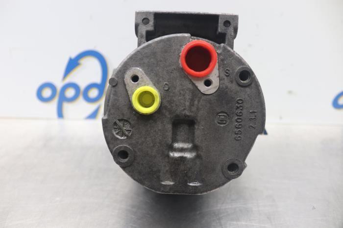 Renault Aircopomp 7700105765 f4rc7, Auto-onderdelen, Airco en Verwarming, Gebruikt, Ophalen of Verzenden