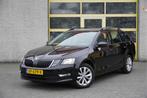 Zakelijke Lease |  Škoda Octavia Combi 1.0 TSI Automaat! Amb, Auto's, Automaat, Stof, Gebruikt, Overige kleuren
