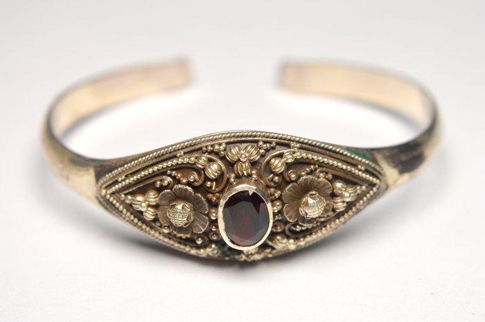 Armband 925 zilver - granaat (Zonder Minimumprijs), Antiek en Kunst, Kunst | Niet-Westerse kunst
