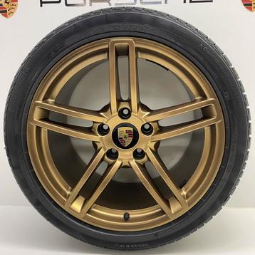 Porsche 991(MK 1) 2S/4S 19 Carrera V Brons met winterbanden beschikbaar voor biedingen