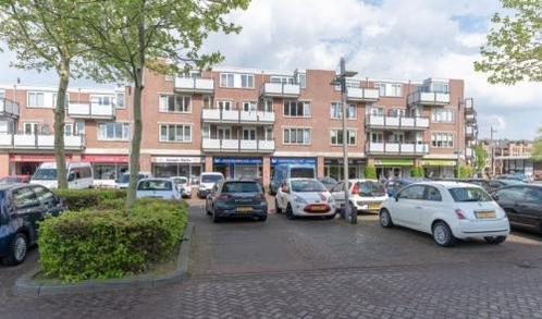 Te Huur 3 Kamer Appartement Houtstraat In Almere, Huizen en Kamers, Huizen te huur, Direct bij eigenaar, Almere, Appartement