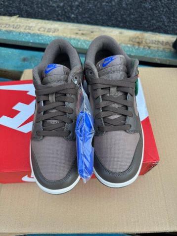 Nike - Dunk Low - Low-top sneakers - Maat: EU 40 - Nieuw met beschikbaar voor biedingen