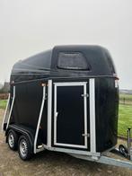 Jonge X-trail 2-paards te koop! 2015!, Dieren en Toebehoren, Paarden en Pony's | Trailers en Aanhangwagens, Ophalen, Zo goed als nieuw