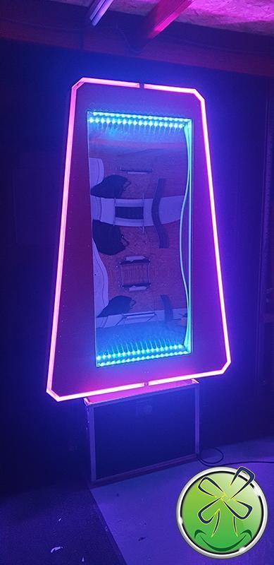 Lachspiegels LED (KJH Uniek), Huis en Inrichting, Woonaccessoires | Spiegels, Overige vormen, Nieuw, 150 tot 200 cm, Minder dan 50 cm