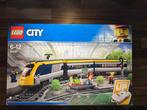 Lego Set - 60197 - Train - 60197 LEGO City Passenger Train, Kinderen en Baby's, Speelgoed | Duplo en Lego, Nieuw
