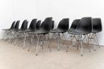 17 x Charles en Ray Eames Vitra Chairs, Huis en Inrichting, Vijf, Zes of meer stoelen, Gebruikt, Kunststof, Zwart