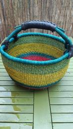Fairtrade Bolgatanga mand bonte mix, Huis en Inrichting, Mand, Rond, Nieuw, Ophalen of Verzenden