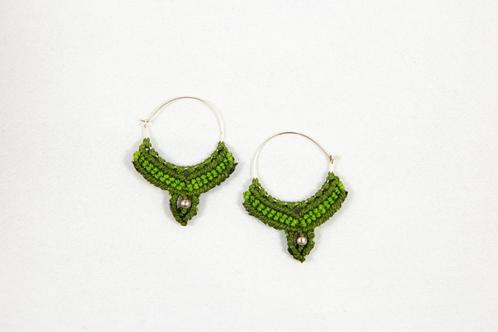 Macramé Oorringen - Olijf Groen / Mos Groen - Handgemaakt.., Sieraden, Tassen en Uiterlijk, Oorbellen, Nieuw, Ophalen of Verzenden