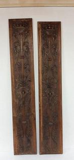 Paar lessenaars van walnoothout uit pulpituur - 134 cm (2) -