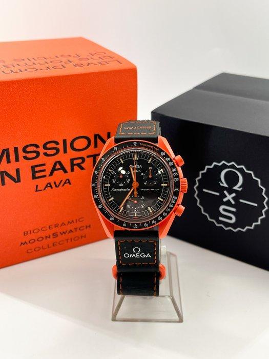 Omega x Swatch - “Mission on Earth – Lava” - Zonder, Sieraden, Tassen en Uiterlijk, Horloges | Heren