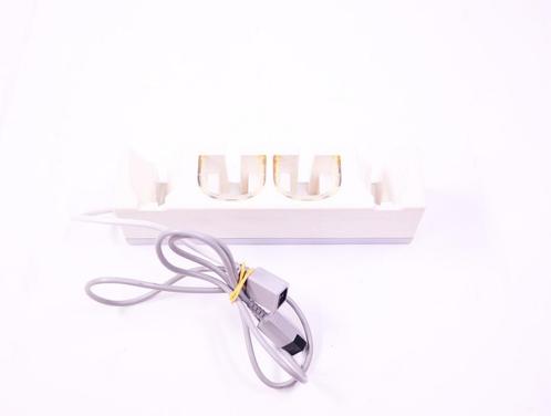 Wii - Charging Station, Spelcomputers en Games, Games | Nintendo Wii, Ophalen of Verzenden