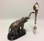 Mystery slingerklok OLIFANT - Legering - 2020+, Antiek en Kunst