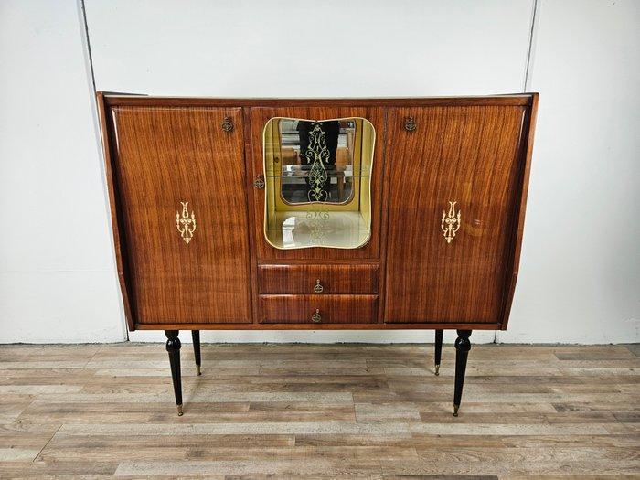 Vitrinekast - Etalage uit de jaren 60 bekleed met mahonie, Antiek en Kunst, Curiosa en Brocante