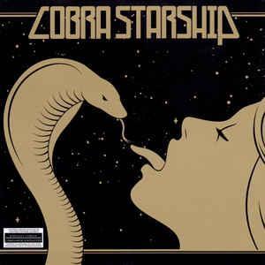 cd - Cobra Starship - While The City Sleeps, We Rule The..., Cd's en Dvd's, Cd's | Overige Cd's, Zo goed als nieuw, Verzenden