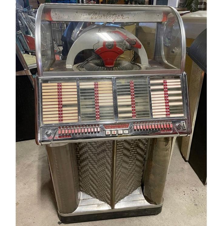 Wurlitzer 1700 Jukebox 1954 Originele Conditie USA, Verzamelen, Automaten | Jukeboxen, Ophalen
