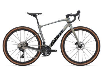 Giant Revolt Advanced 0 2025 €4399 NU 3499 Gravelbike Heren beschikbaar voor biedingen
