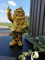 Beeld, naughty gold gnome with middle finger - 30 cm -