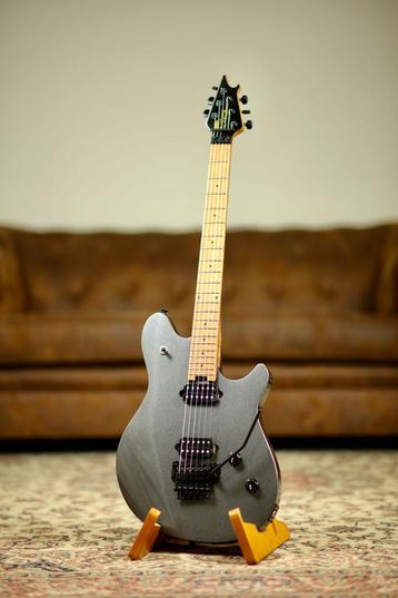 EVH Wolfgang Standard 2022 | Granite Crystal beschikbaar voor biedingen