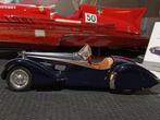 CMC 1:18 - Modelauto - Bugatti 57 SC Corcica Roadster 1938, Hobby en Vrije tijd, Nieuw