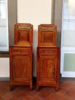 Nachtkastje (2) - Walnoot, Wortelnotenhout, Marmer, Messing