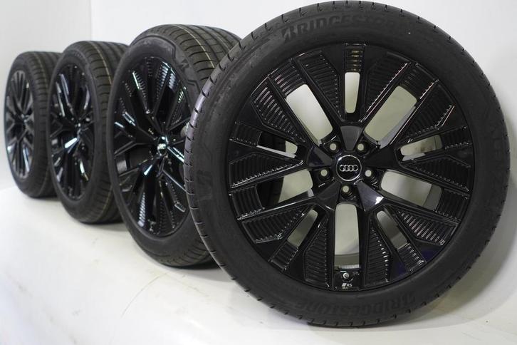 Audi Etron 4KE 21 inch velgen Bridgestone Zomerbanden Nieuw, Auto-onderdelen, Banden en Velgen, Velg(en), Gebruikt, 21 inch, Zomerbanden