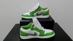 Nike - Air Jordan 1 Low, SE Chlorophyll - Low-top sneakers -, Kleding | Heren, Nieuw