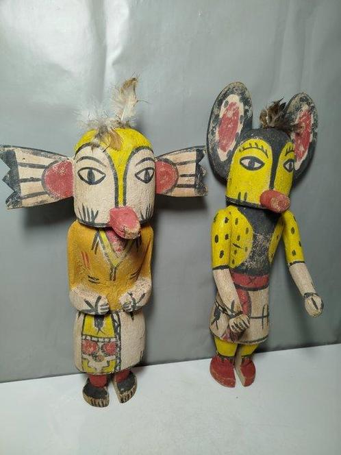 2 Poppen - In de stijl van de Hopi-kachina. (Zonder, Antiek en Kunst, Kunst | Niet-Westerse kunst