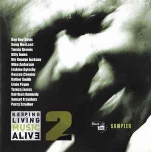cd - Various - Keeping Living Music Alive 2, Cd's en Dvd's, Cd's | Overige Cd's, Zo goed als nieuw, Verzenden