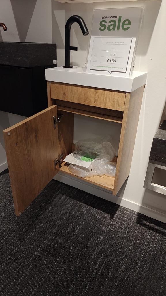 Fonteinmeubel wild eiken met kraan mat zwart - 0006, Doe-het-zelf en Verbouw, Sanitair, Wastafel, Nieuw, Ophalen