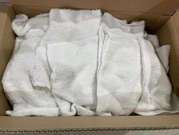 Partij witte washandjes en vaatdoekjes (38x18cm) €0,10 beschikbaar voor biedingen
