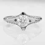 Ring - 14 karaat Witgoud - 1.06ct. tw. Diamant (Natuurlijk), Nieuw