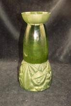 Prachtige Art Deco glazen vaas - Motief hyacinten, kleur