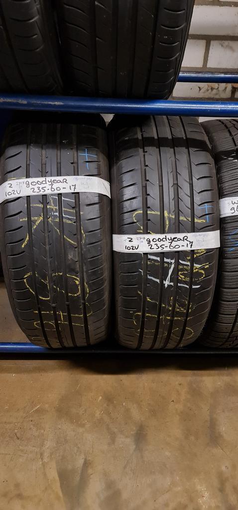 2x 235-60-17 Goodyear Zomer 4.1mm €30 Per Band 235 60 17, Auto-onderdelen, Banden en Velgen, 17 inch, Zomerbanden, 235 mm, Personenwagen