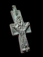 Byzantijns Brons, Stunning High Priest Hanger