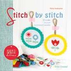 Stitch by stitch / Handmade divas 9789043915458, Verzenden, Zo goed als nieuw, Petra Hoeksema