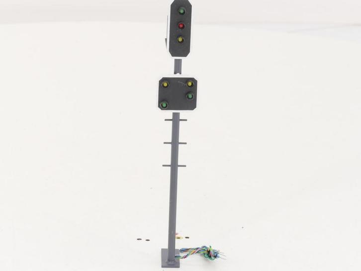 GSSB RhB Haubtsignal mit Vorsignal (Seinpalen & Seinen), Hobby en Vrije tijd, Modeltreinen | Overige schalen, Rails, Nieuw, Analoog