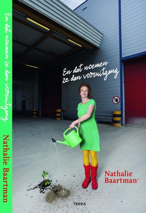9789089899743 En dat noemen ze dan vooruitgang, Boeken, Romans, Zo goed als nieuw, Verzenden