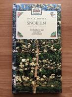 SNOEIEN (PRAKTISCHE TUINGIDS) 9789041000385 SQUIRE, Verzenden, Zo goed als nieuw, SQUIRE
