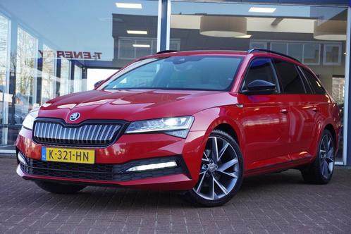Zakelijke Lease |  Škoda Superb Combi 1.4 TSI iV Sportline B, Auto's, Skoda, Dealer onderhouden, Lease, Zwart, Automaat, Stationwagon