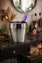 Produzione Linea AMC - Italia - Linee pulite che dialogano, Antiek en Kunst