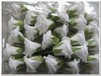 Foamroos +/-5 cm. bulk 250 stuks. wit (spierwit), Ophalen of Verzenden, Nieuw